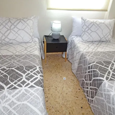 Apartamento Manila Gandia - Alquiler Solo Familias
